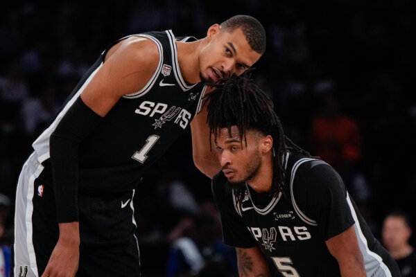 Knicks Come From 29 Down and Beat Spurs 107–106 for 3–1 Lead in NBA Finals