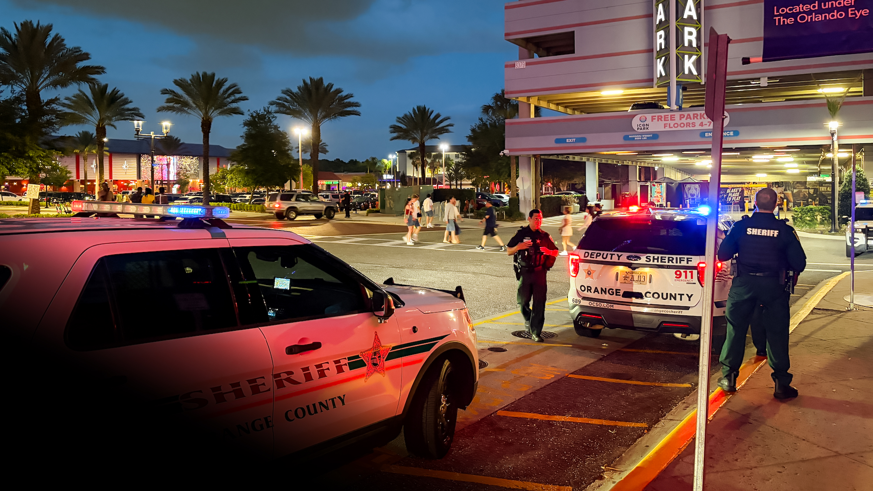 How Flash Mobs of Teens Are Taking Over Towns, Beaches