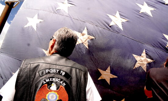 A Giant Flag, a Small Town, and a Flag Day Tradition in Arizona