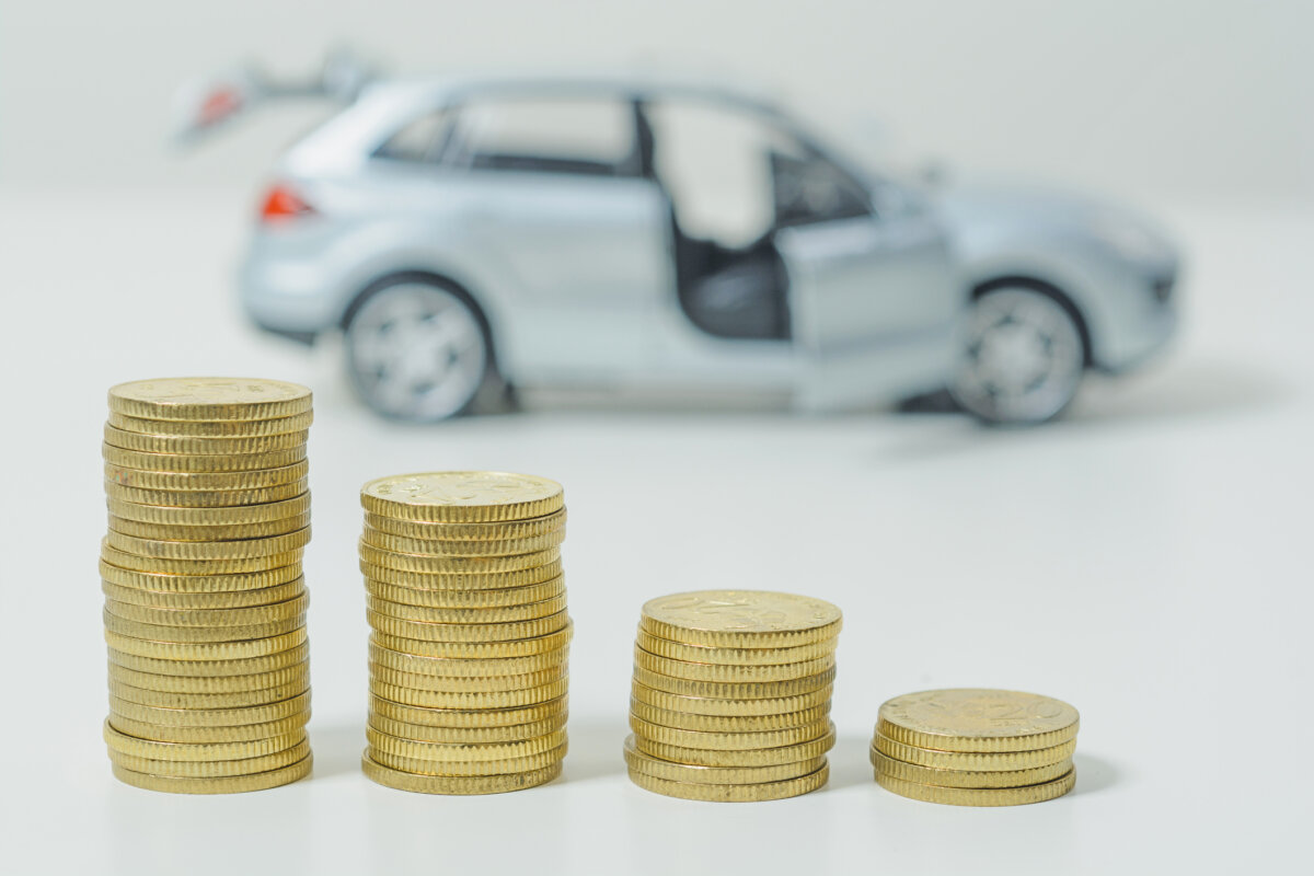 Average car payments remain near record highs, but borrowers may be able to reduce their monthly bills with a few simple changes. (Dreamstime/TCA)