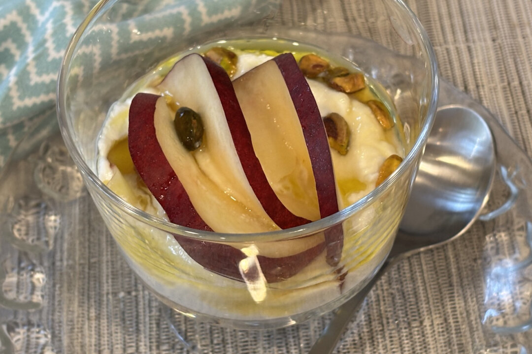 Peaches and Cream, the Perfect No-cook Summer Dessert