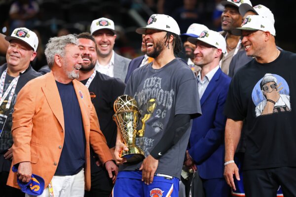 Knicks Accept White House Invitation After Championship Win, Owner Says