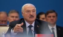 Belarusian President Says Ukraine and Russia Must Both Compromise for Peace