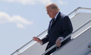 Trump Arrives in Pennsylvania
