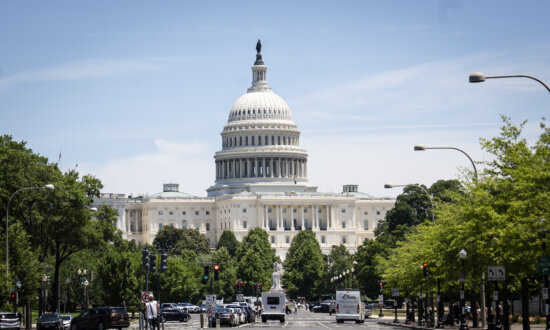 House Lawmakers Unveil Bipartisan Child Online Safety Bill