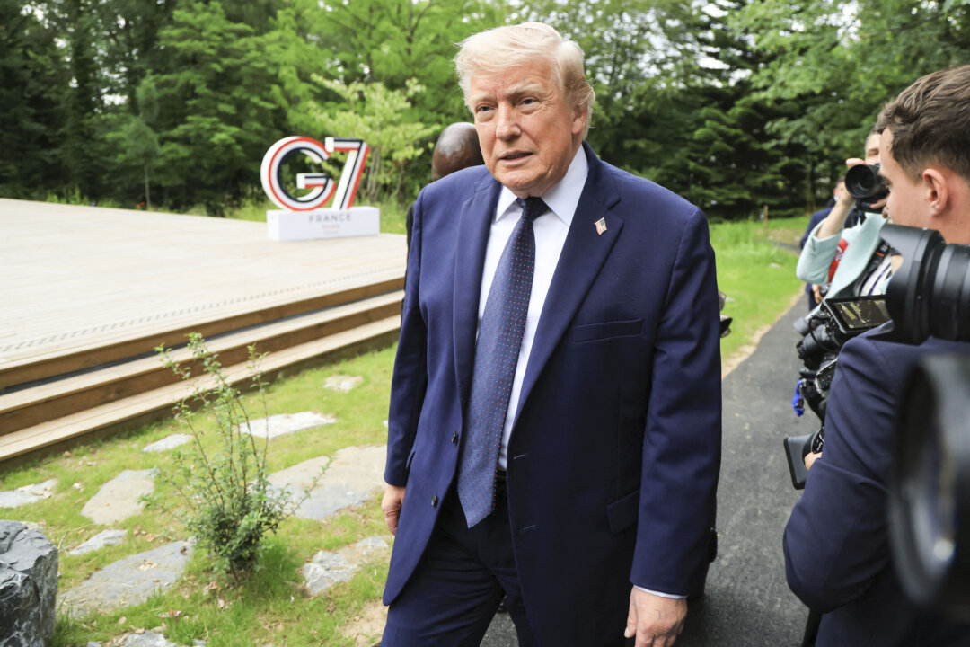 Trump Cancels Senate Hearing for DNI Pick, Alleges Democrats Broke Agreement