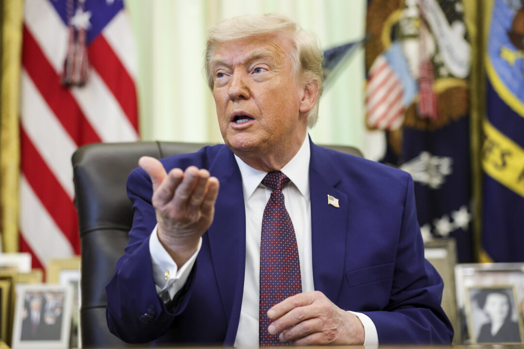 Trump Defends Iran Memorandum of Understanding, Says Tehran Must Agree to Terms
