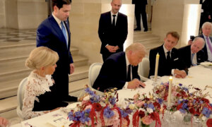 Trump Signs Memorandum of Understanding; Senate Advances Bill Against Forced Organ Harvesting | NTD Good Morning (June 18)