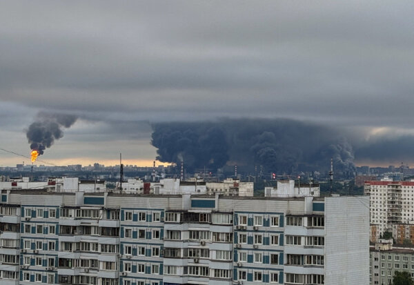 Ukraine Strikes Moscow Oil Refinery