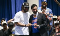 America in Brief: Knicks NYC Parade; White House Terror Plot Foiled
