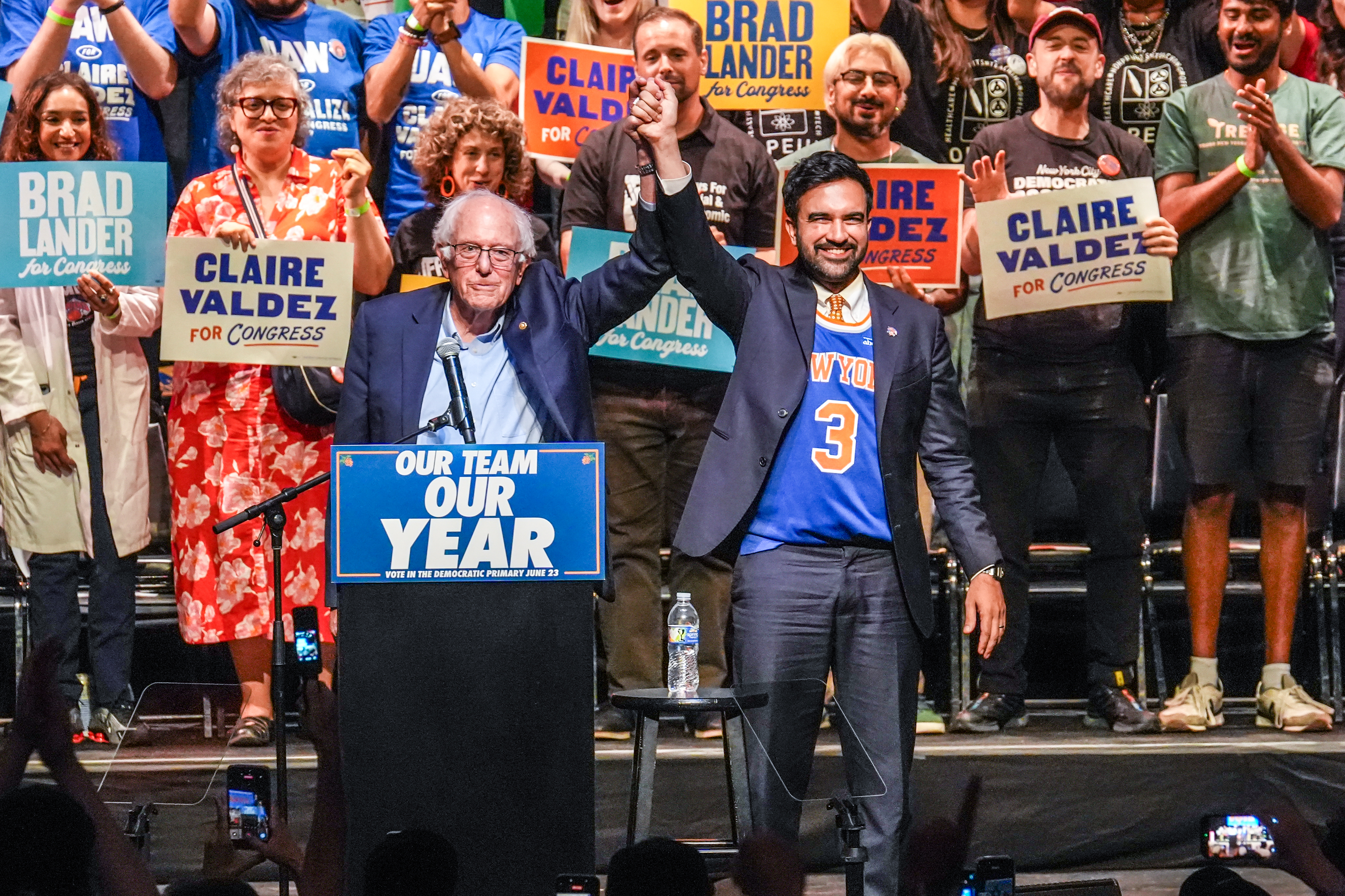 Democrats Split on Party’s Future as Democratic Socialists Make Key Primary Wins