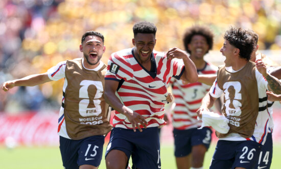 USA Advances to Knockout Round on 2–0 Win Over Australia