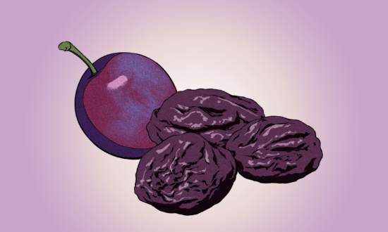 Prunes: The Grandma Remedy That Battles Constipation and Enriches the Gut–Here’s How to Use It