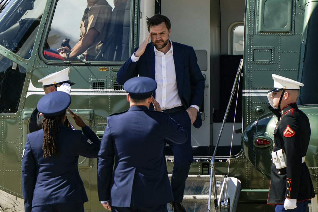 Vance Arrives in Switzerland for US–Iran Talks