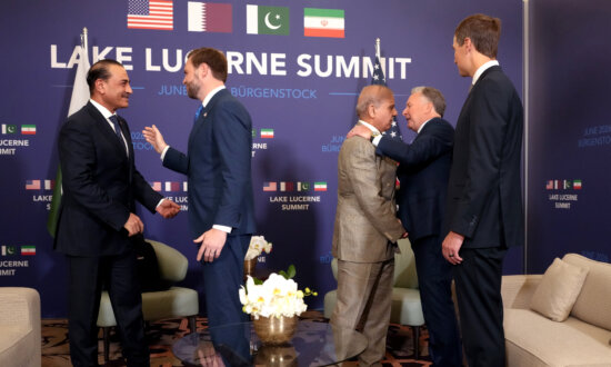 US–Iran Talks Underway in Switzerland, Vance Signals Progress