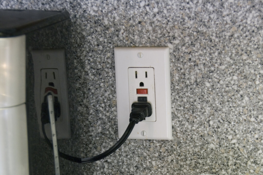 Install a GFCI Device