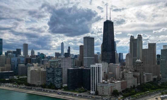 7 Killed and Dozens Injured Following Series of Weekend Shootings in Chicago