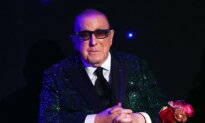 Clive Davis, Grammy-Winning Music Mogul, Executive to Music Stars, Dies at 94