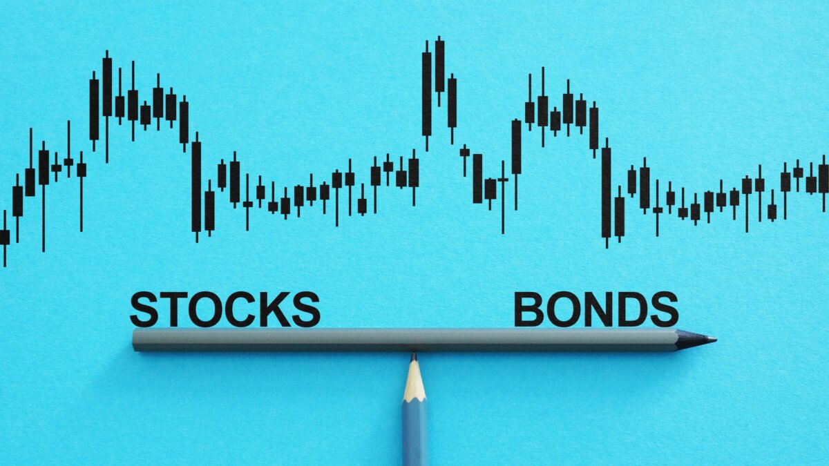 Dividend ETFs and bond funds can each play an important role in a retirement income strategy. (Jack_the_sparow/Shutterstock)