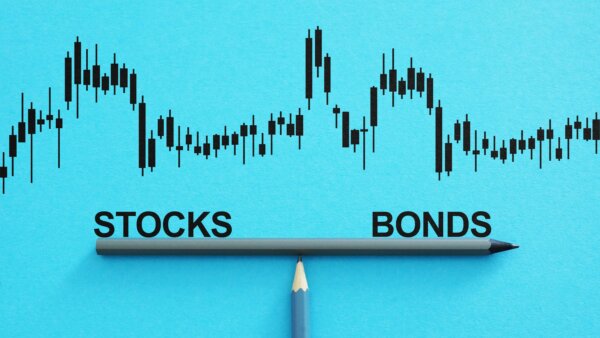 Dividend ETFs vs. Bond Funds: Which Is Right for Retirees