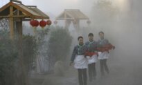 China’s Farm Getaways Close by the Tens of Thousands as Economy Slows