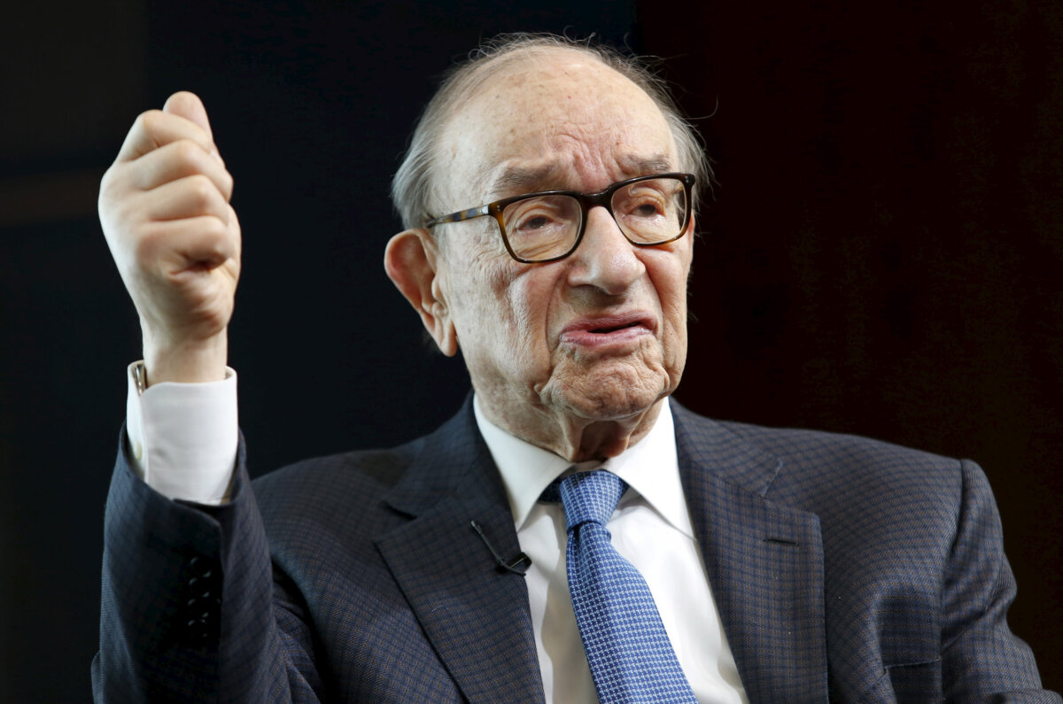Former Federal Reserve Chair Alan Greenspan speaks at a Brookings Institution forum on "Achieving Strong Economic Growth" in Washington on April 8, 2015. (Yuri Gripas/Reuters)