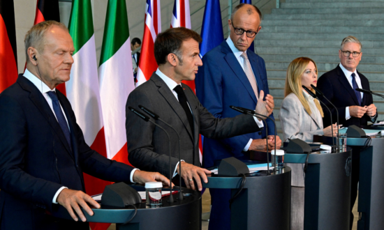 We Want to Strengthen Our European Pillar in NATO, Says German Chancellor