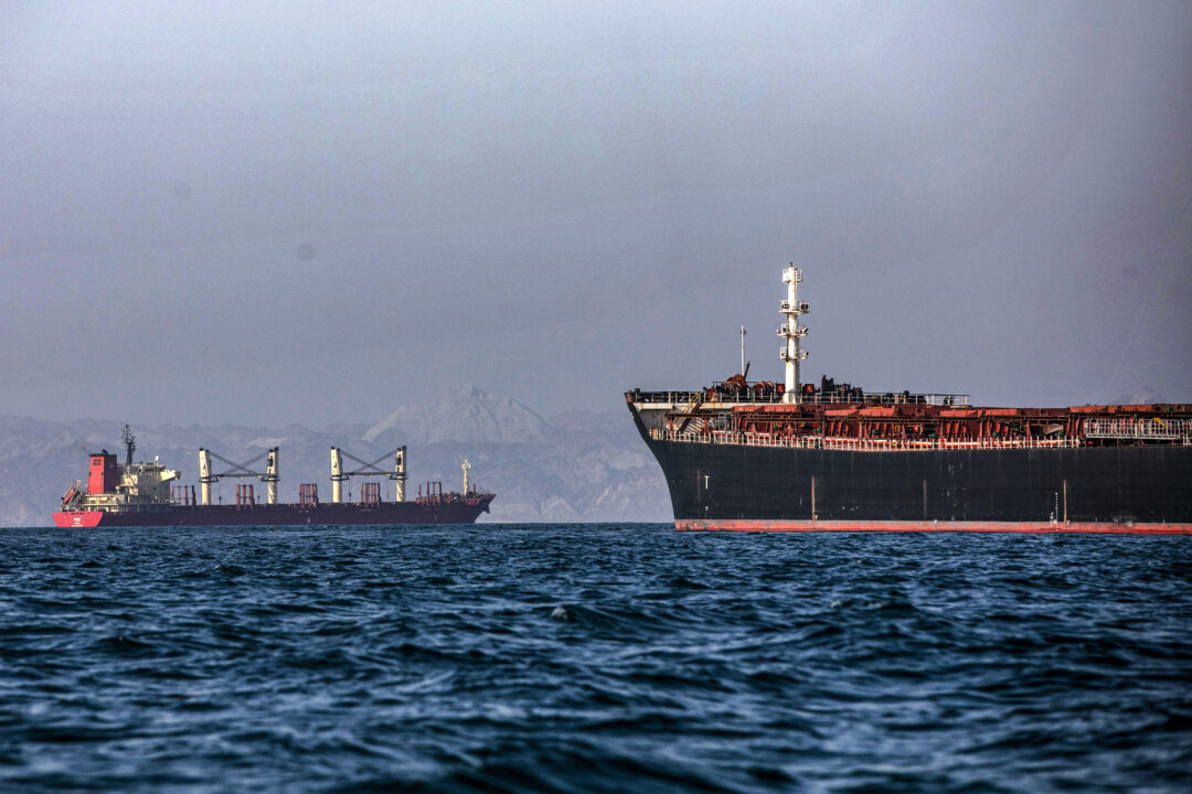 Trump Says Iran Violated Ceasefire With Strike on Cargo Ship