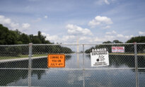 Trump Says Reflecting Pool Damage Will Be Fixed After July 4