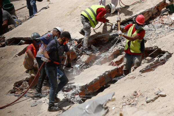 Venezuela Earthquake Death Toll Rises Above 1,400 as Rescue Efforts Continue
