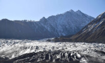 Strong Earthquake Hits Hindu Kush, Shaking Afghanistan and Pakistan