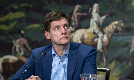 BC to Strengthen China Trade Ties, Reduce US Reliance, Premier Eby Says