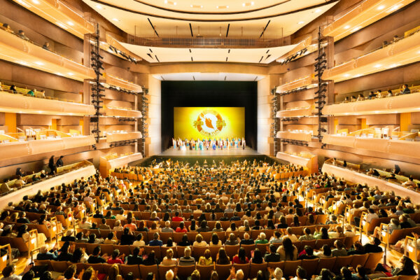 Sold-Out Show in Toronto Caps Shen Yun’s 2026 World Tour