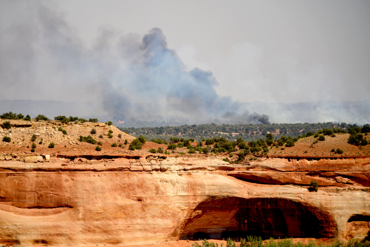 The Snyder Fire burns near Thompson Springs, Utah, on June 28, 2026. (AP Photo/Noah Berger)