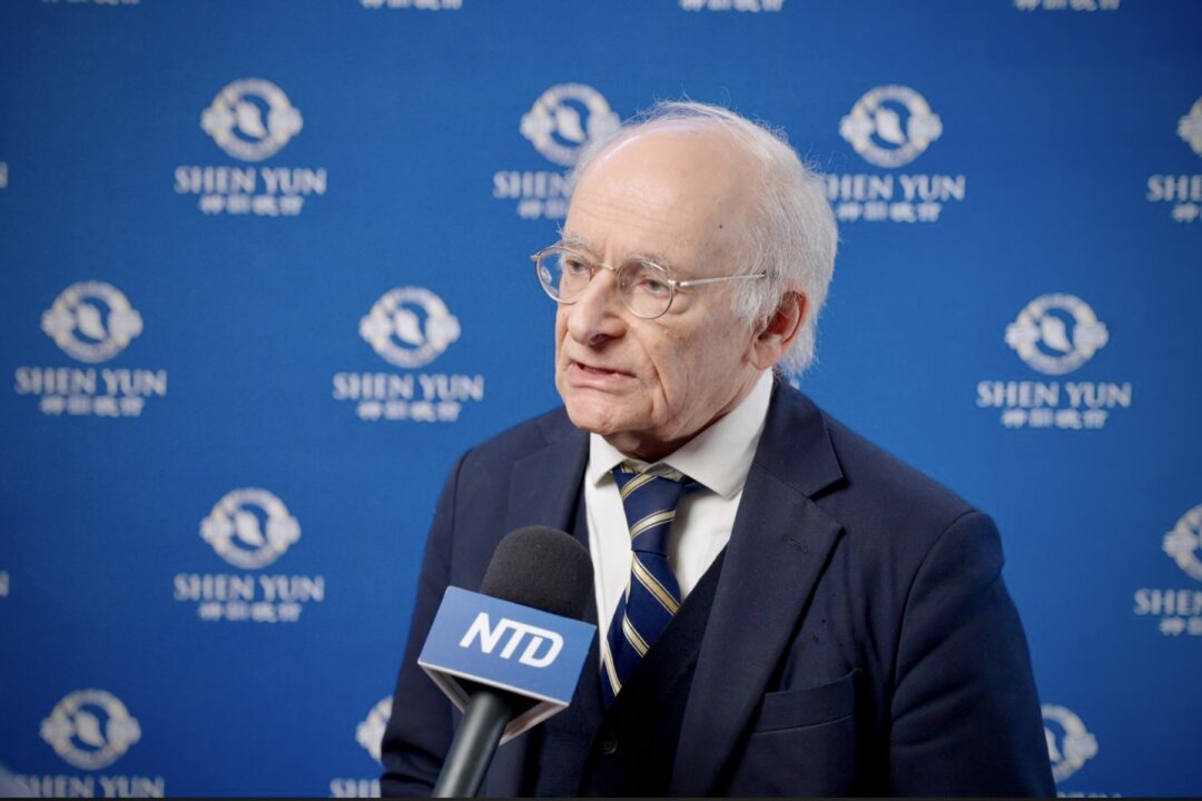 Human rights lawyer David Matas attends Shen Yun Performing Arts at Toronto's Four Seasons Centre for the Performing Arts on the evening of June 27, 2026. (NTD)