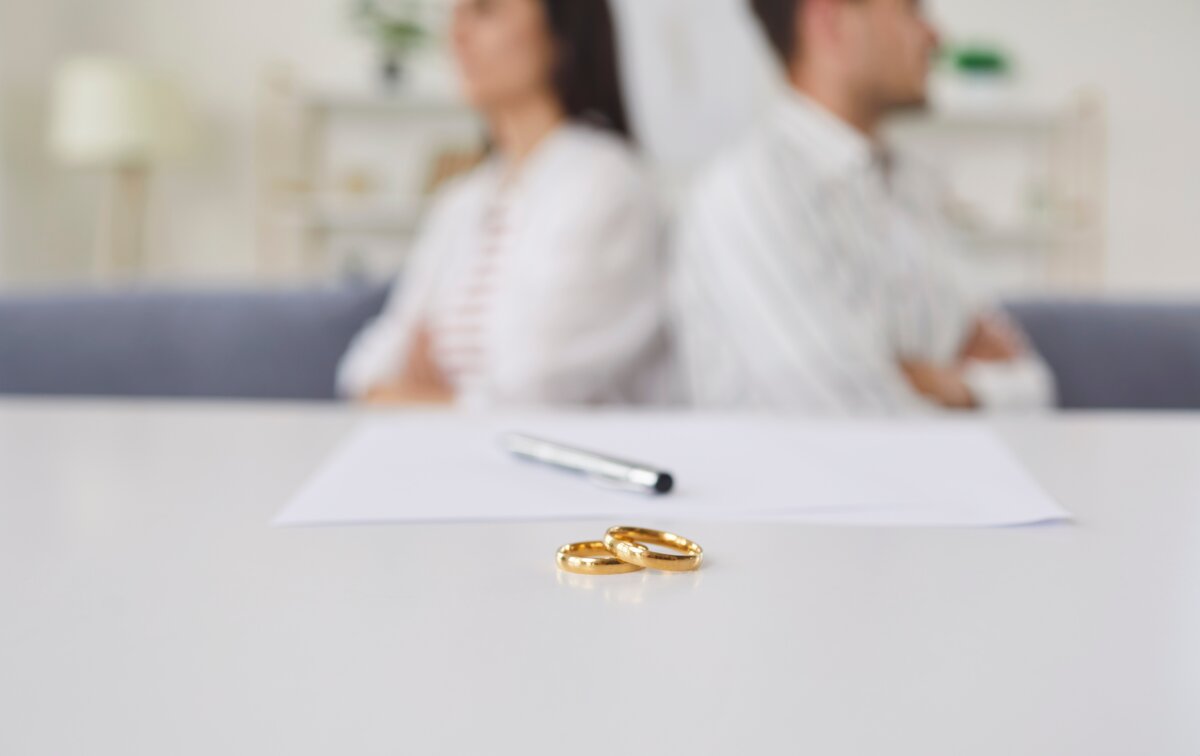 Strong emotions often accompany divorce, yet maintaining financial discipline can help preserve your future stability. (Studio Romantic/Shutterstock)