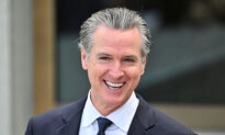 Newsom Orders About 95,000 California State Workers Back to the Office
