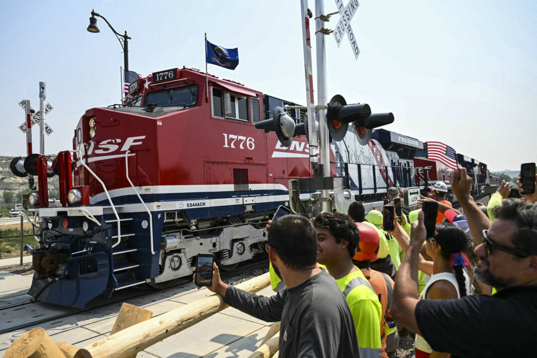 Trump Rides Freedom Train in North Dakota, Opens Teddy Roosevelt Presidential Library