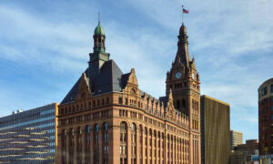 Milwaukee City Hall: A Nod to Germany