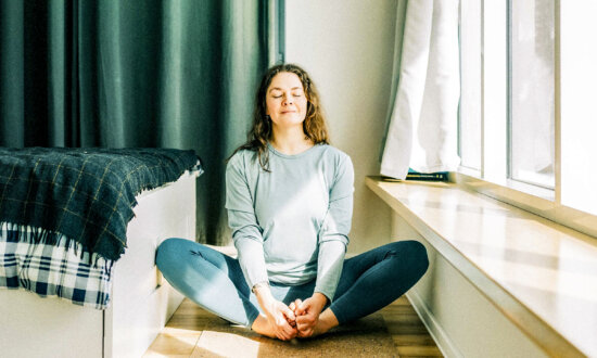 6 Relaxation Exercises to Ease Tight, Overactive Pelvic Floor Muscles