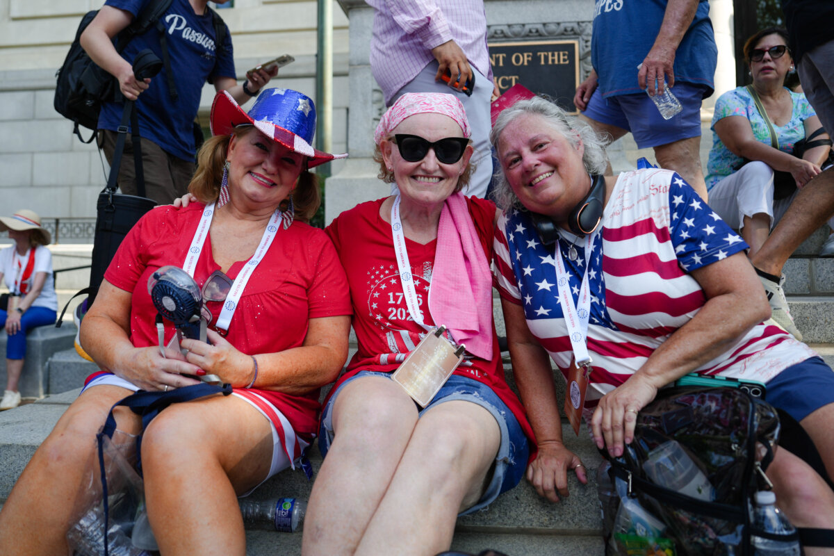 (L–R) Deree Tiedeman, Alyson Nalley, Whitney McDaris ahead of the “Salute to America Celebration”event during Independence Day celebrations in Washington on July 4, 2026. (Madalina Kilroy/The Epoch Times)