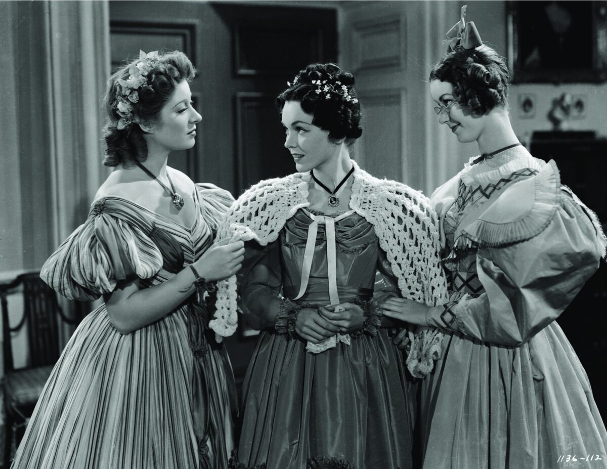 The Bennet sisters: (L–R) Elizabeth (Greer Garson), Jane (Maureen O’Sullivan), and Mary (Marsha Hunt), in “Pride and Prejudice.” (MGM)