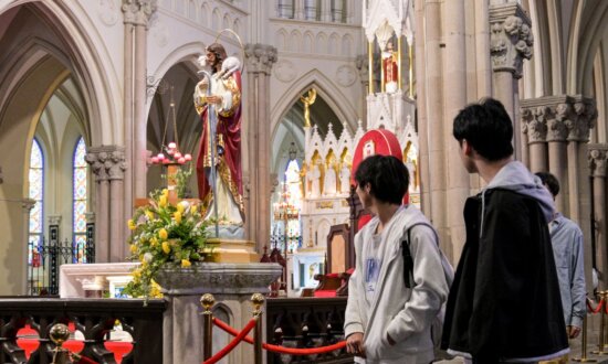 Beijing Expands Political Campaigns Inside Catholic Churches