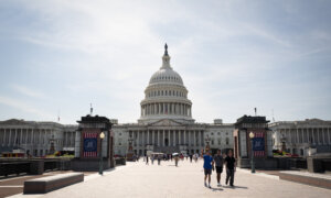 House GOP, Democratic Leaders Hold Weekly Press Conferences Respectively