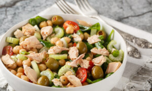 Mediterranean Chickpea Salad You’ll Eat All Week