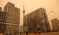 Dangerous Air Quality Persists Across Ontario Amid Widespread Wildfire Smoke