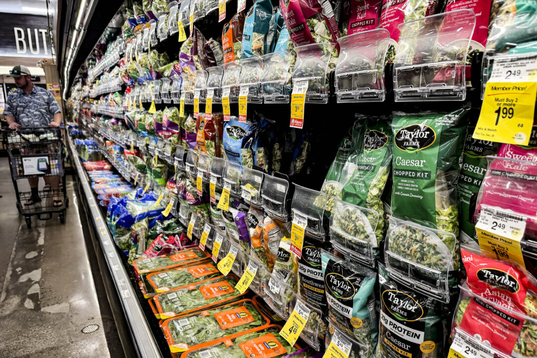 Packages of lettuce in a Safeway in Kings Beach, Calif., on July 16, 2026. (Justin Sullivan/Getty Images)