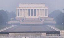 Smoke From Wildfires Darkens Skies in Upper Midwest, Northeastern US