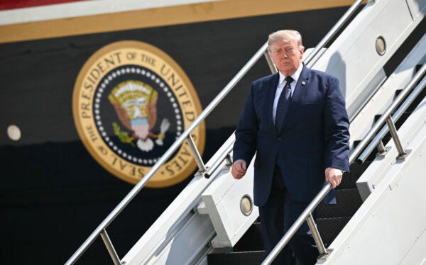 Trump Calls on Congress to Add Iran to Russia Sanctions Bill