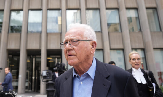 Mistrial Declared in Frank Stronach’s Sexual Assault Conviction: Defence Lawyer